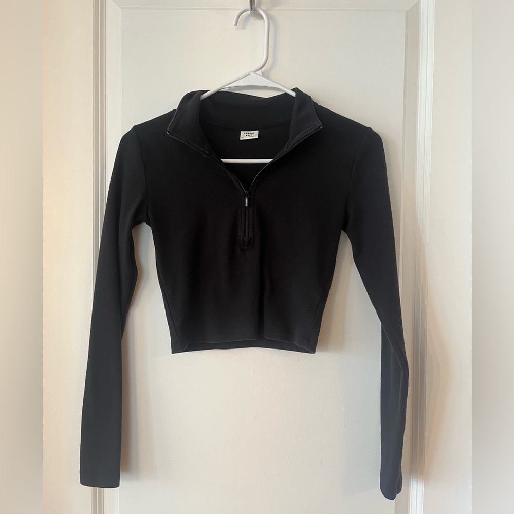 Aritzia Sunday Best Half Zip Long Sleeve Sweater
